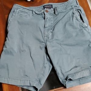 Grey American Eagle shorts